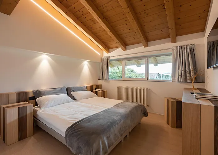 Agritur Deromedi Bed and Breakfast